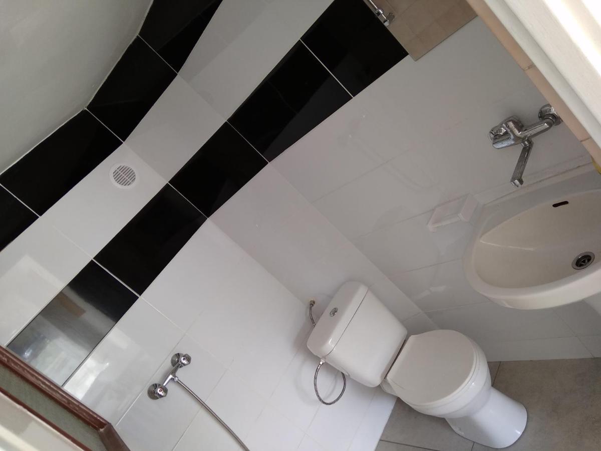 Apartament Przy Parku Noclegi Płock Exterior foto