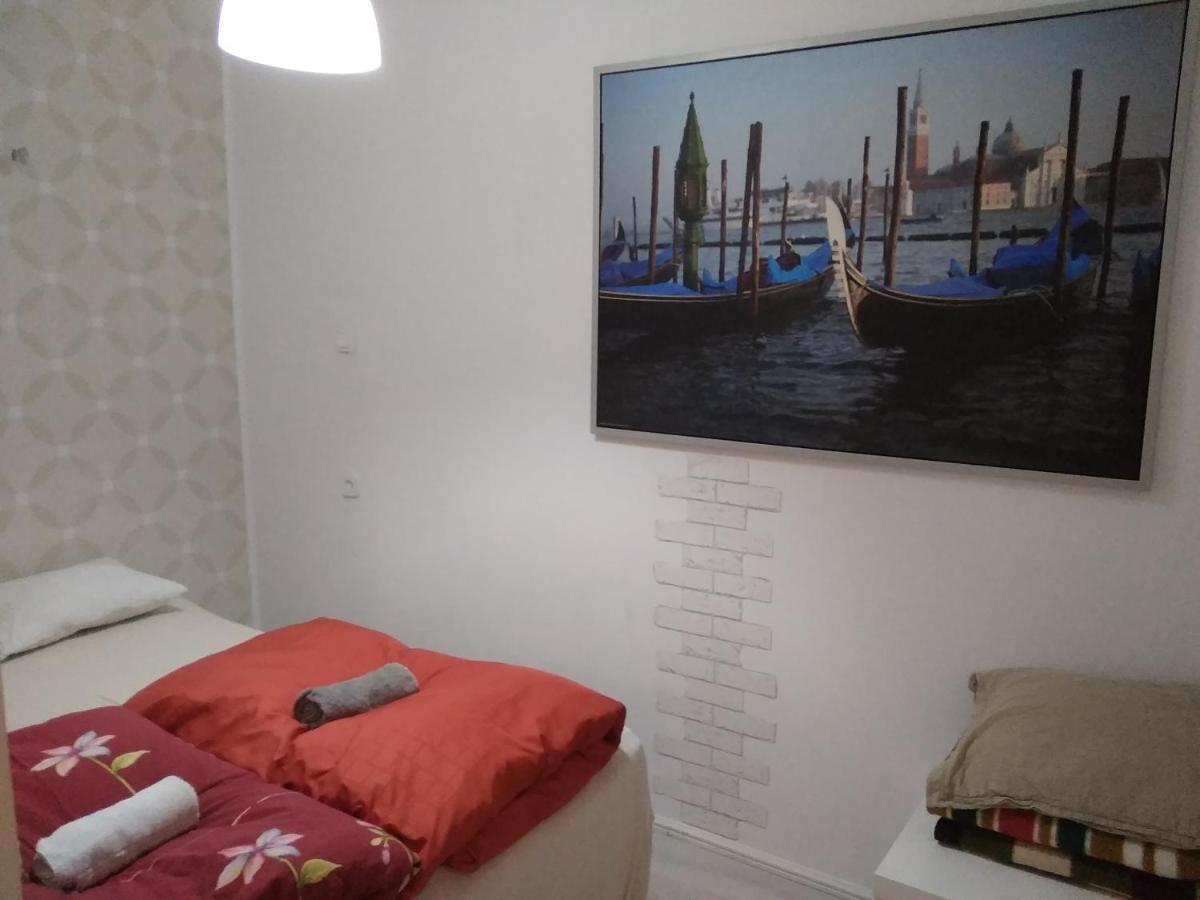 Apartament Przy Parku Noclegi Płock Exterior foto